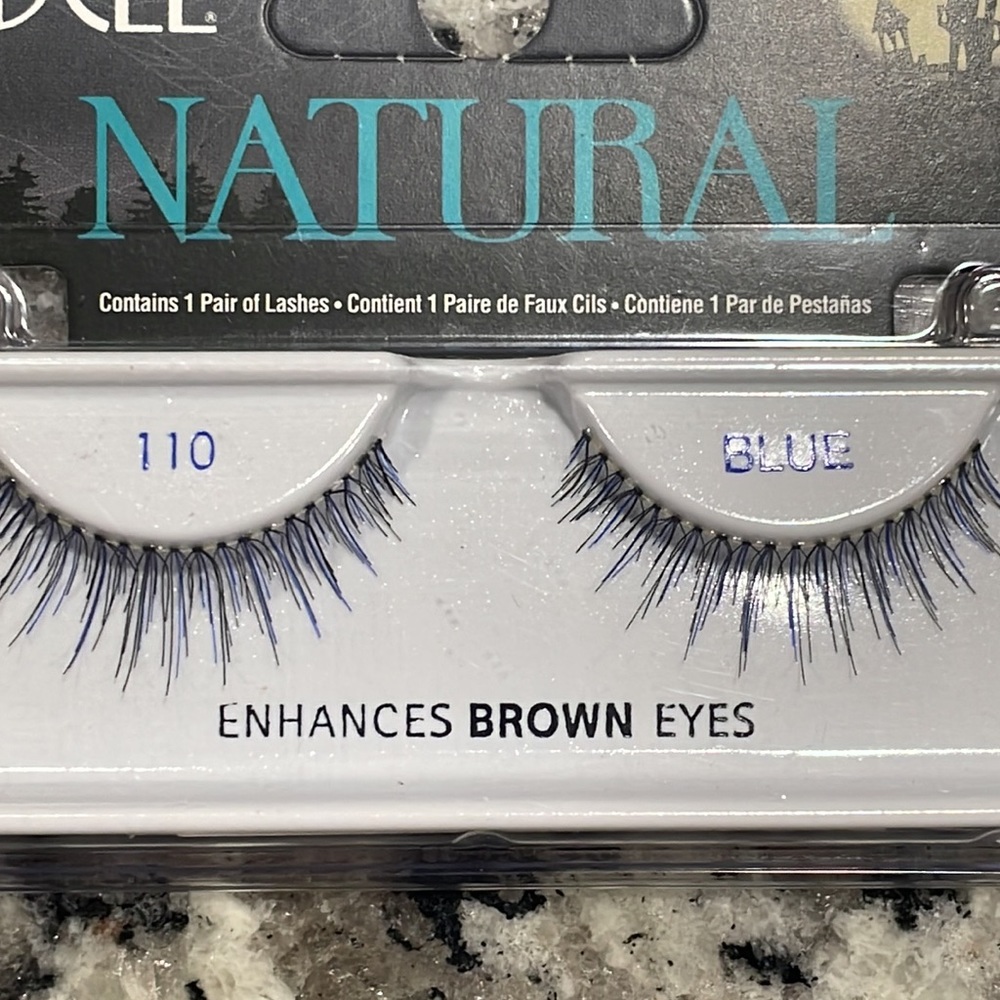 Ardell Natural Lashes Blue 110 - Picture 4 of 4